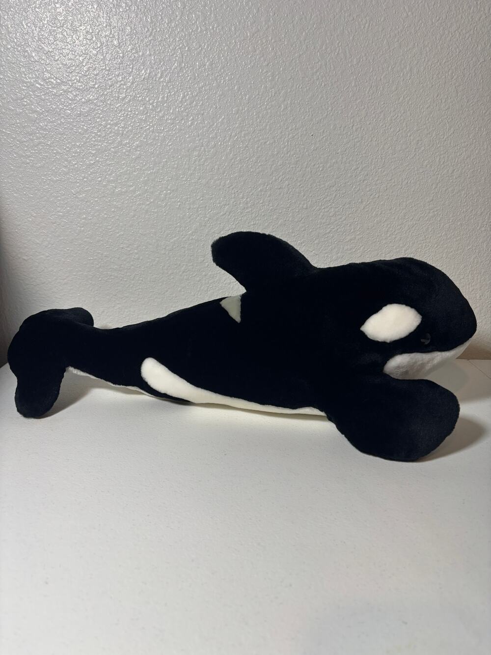 SeaWorld Whale Shamu Orca Vintage Plush Stuffed Animal 18" Toy